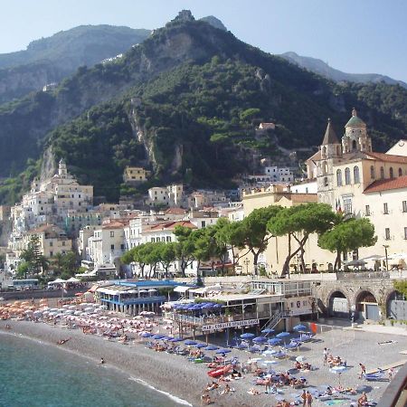 Locazione Turistica Caleidoscopio Lägenhet Amalfi Exteriör bild